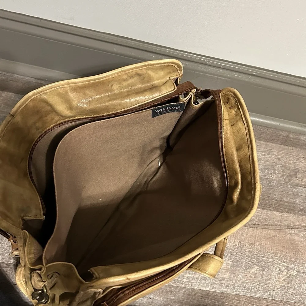 Vintage Wilsons Leather Briefcase Genuine Leather Tan Multi-Pocket Bag